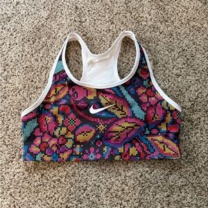 Nike Women's Vibrant Patterned Sports Bra